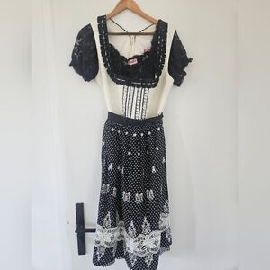 Dirndl, Traditonal German Women's Dress, Black and White Dress with Lace Details